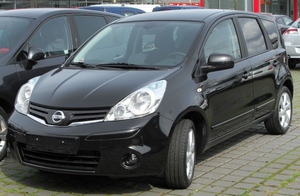 Nissan note передний бампер